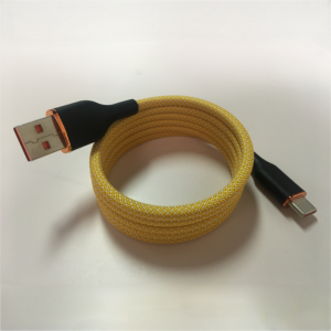 Portable Easy-coil Charging Cable Self-Winding Magnetic USB A to Type-C Cable